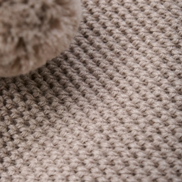 Huttelihut Hue - Uld - Windstop Pompoms - Camel Melange