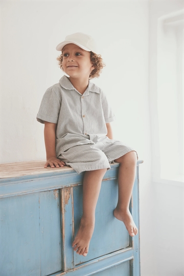 Huttelihut Shorts - YD Stripe - GOTS - Bering Sea - med blå og hvide striber