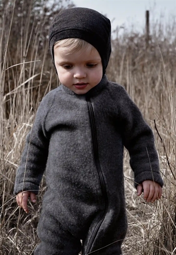 Mikk-Line Ulddragt med ombuk i Anthracite Melange - mørkegrå