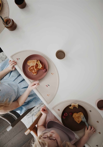 Mushie dækkeserviet Cherries