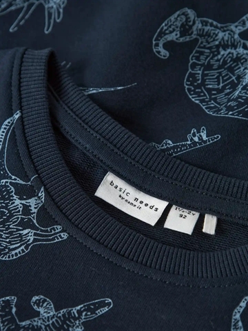 Name It Bluse - NmmVaron - Dark Sapphire Dino - i mørkeblå med dinosaur print