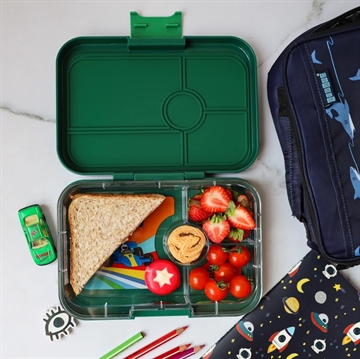 Yumbox Madkasse - 4 rum - Tapas - Greenwich Grøn/Racerbiler
