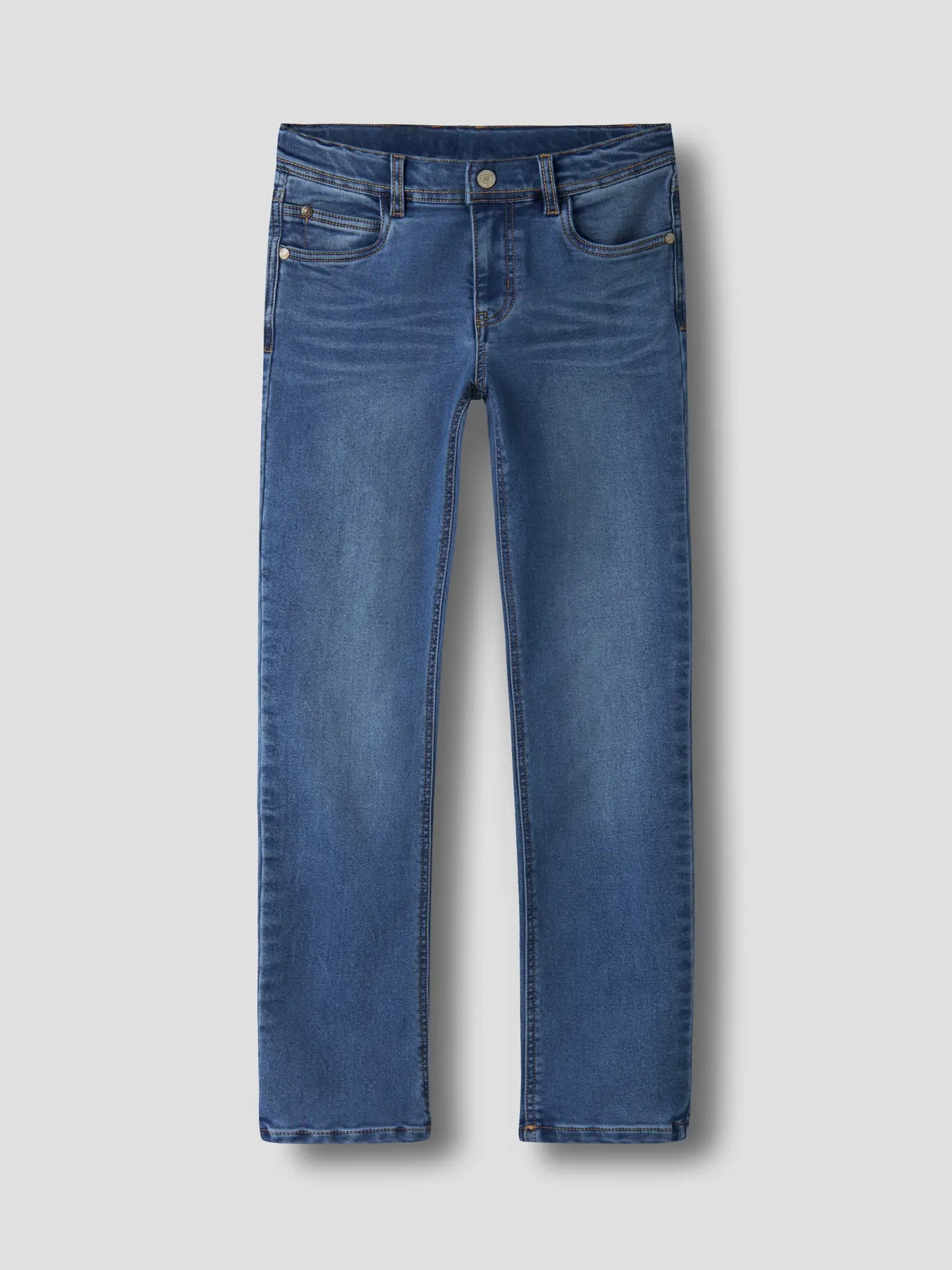 Name It jeans i regular fit til børn set forfra