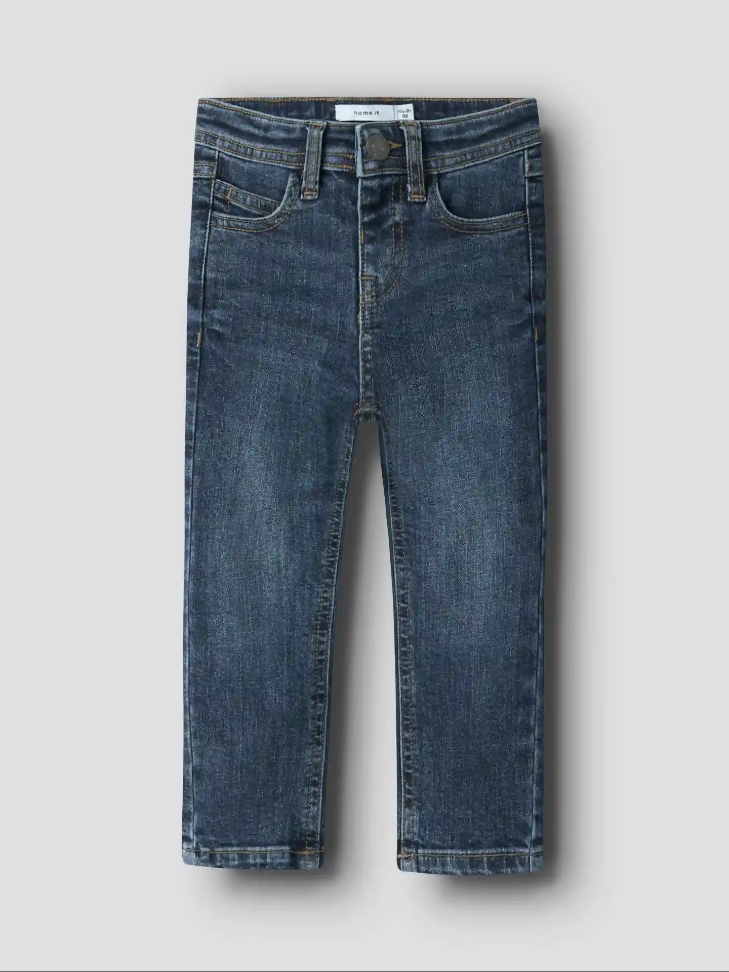 Name It jeans i slim fit til børn set forfra